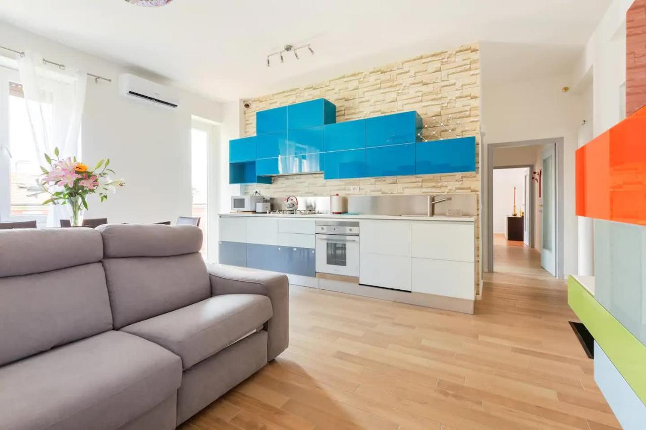 Central Maya Apartment Milan Bagian luar foto